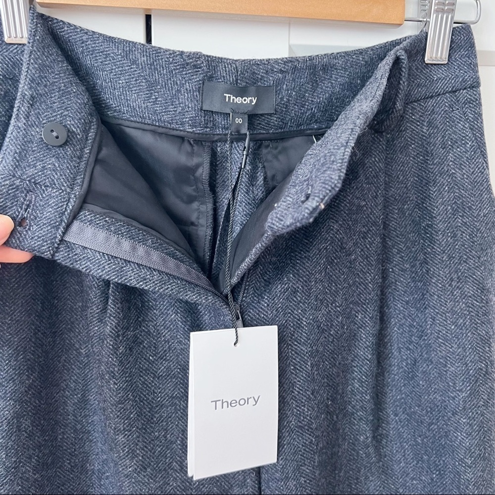 Theory Wool Blend Rumi Gray Pleat Front Wide Leg Trouser Pants sz.00 NWT - Picture 7 of 10